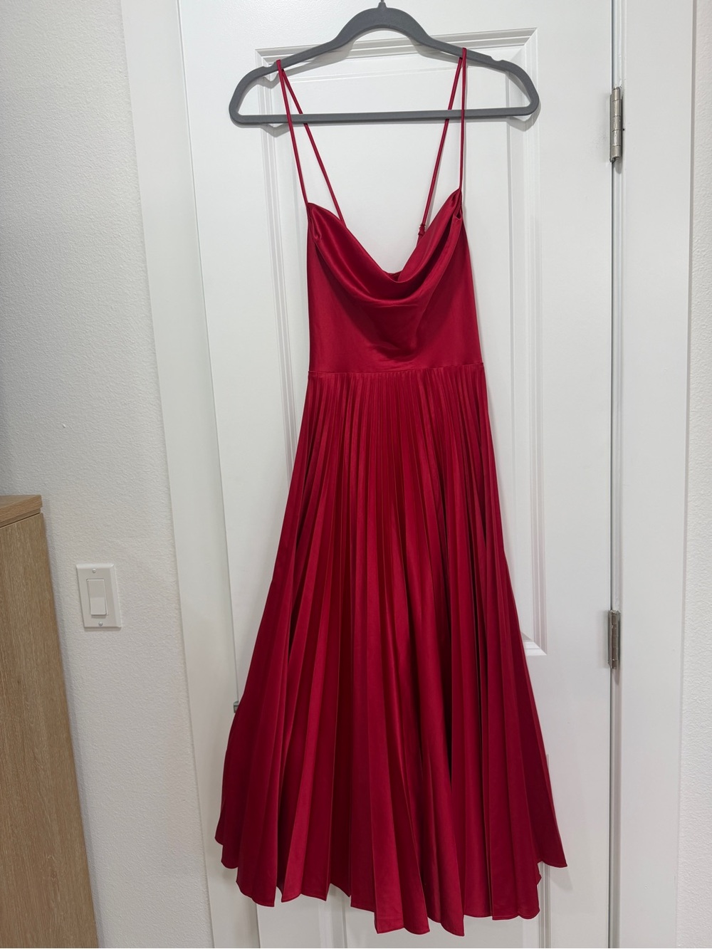 Laundry By Shelli Segal Scarlet Cowl Neck Midi Dress